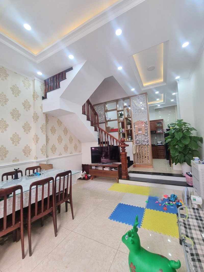 Nhà 50m², 4 Tầng Đặng Văn Bi – Sát Trung Tâm, Gần Trường Chợ TTTM – Hẻm Rộng 7m – Chỉ 7.6 Tỷ - Ảnh 2